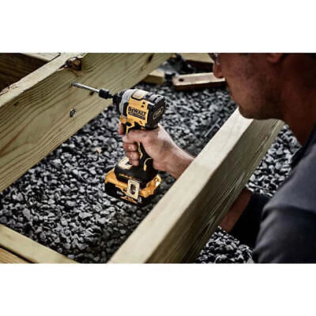 DeWALT DCF850P2 20V MAX 1/4" Atomic Brushless Cordless Impact Driver Kit - Image 5