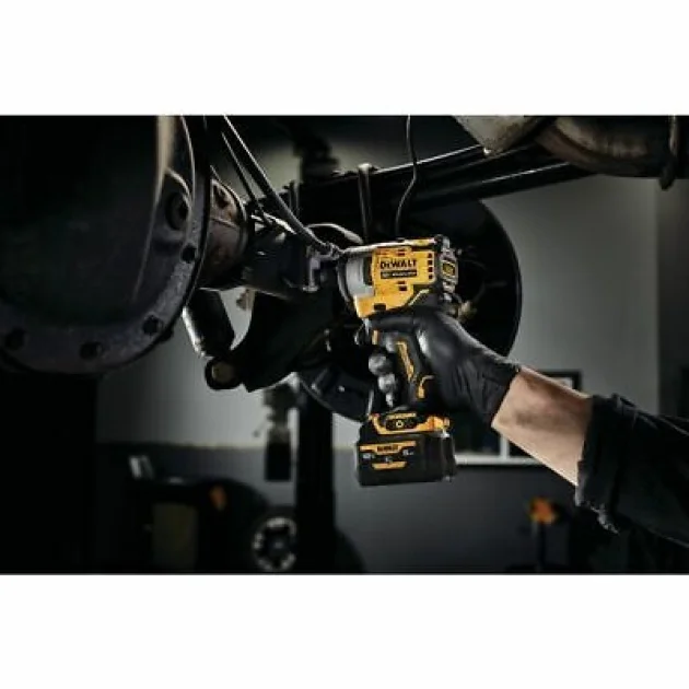 DeWALT DCF903GJ1G1 12V MAX XTREME 3/8" Cordless Brushless Impact Wrench Kit - Image 7