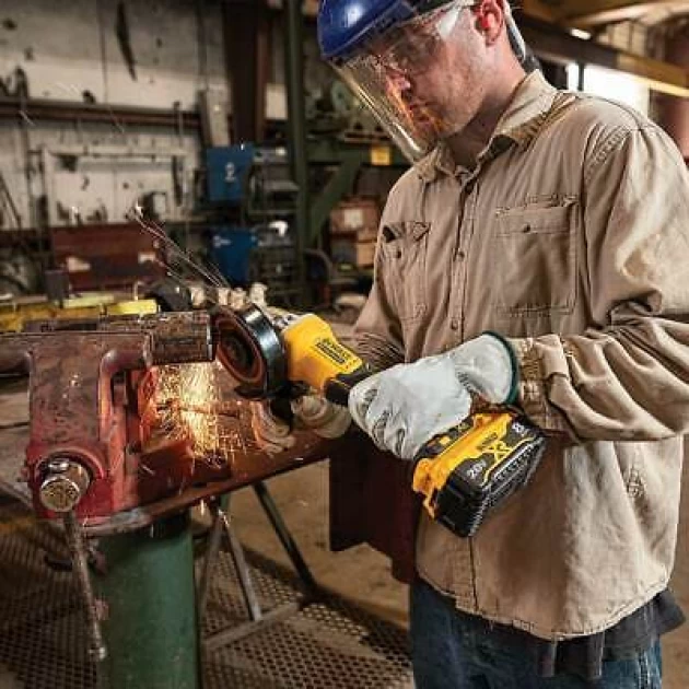 DeWALT DCG415B 20V XR 4-1/2" - 5" Brushless Paddle Angle Grinder - Bare Tool - Image 7
