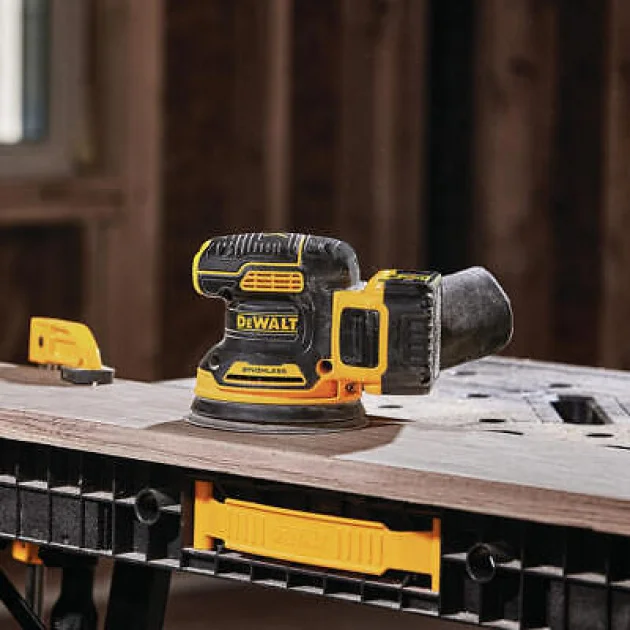 DeWALT DCW210B 20V 5-Inch Cordless Random Orbital Sander - Bare Tool - Image 3